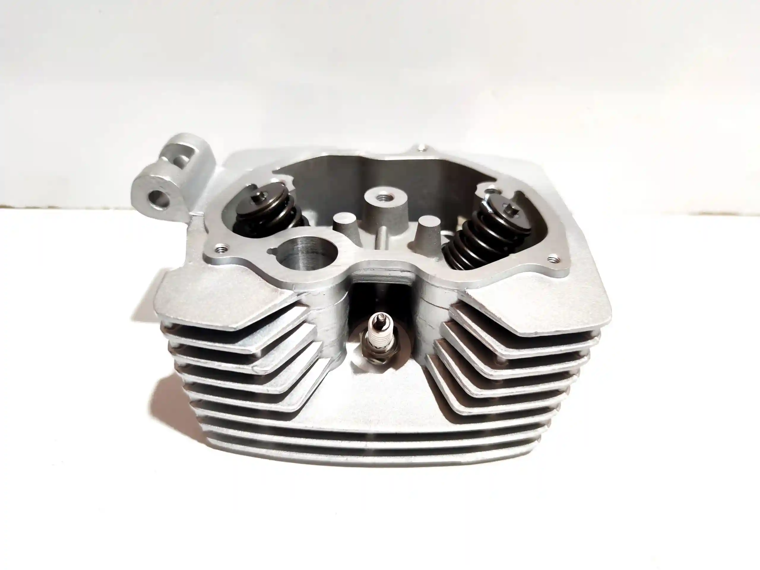 سر سیلندر 200 سر سیلندر 200